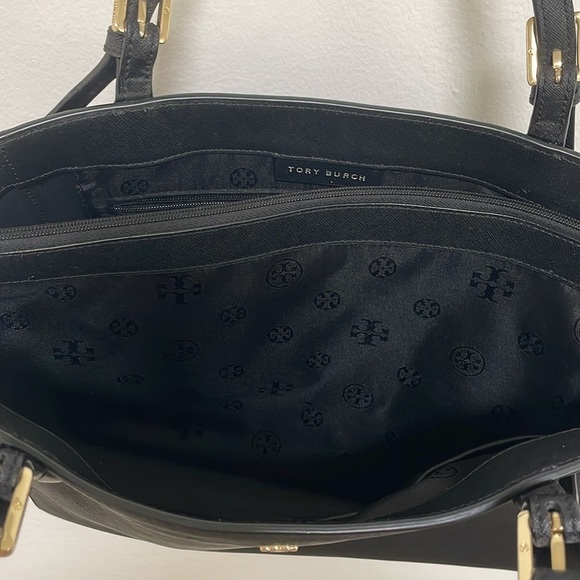 Tory Burch Black York Saffiano Leather Purse - Picture 4 of 6